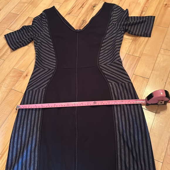 BCBG MaxAzria Dress - Picture 5 of 9